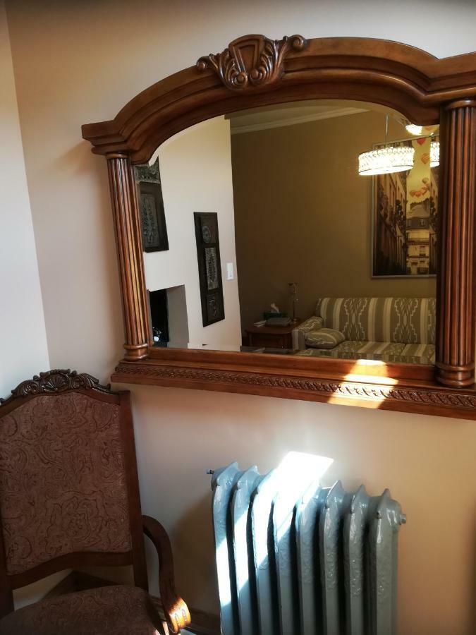 Vieux-Old Farnham Appart-Condotel Eksteriør bilde